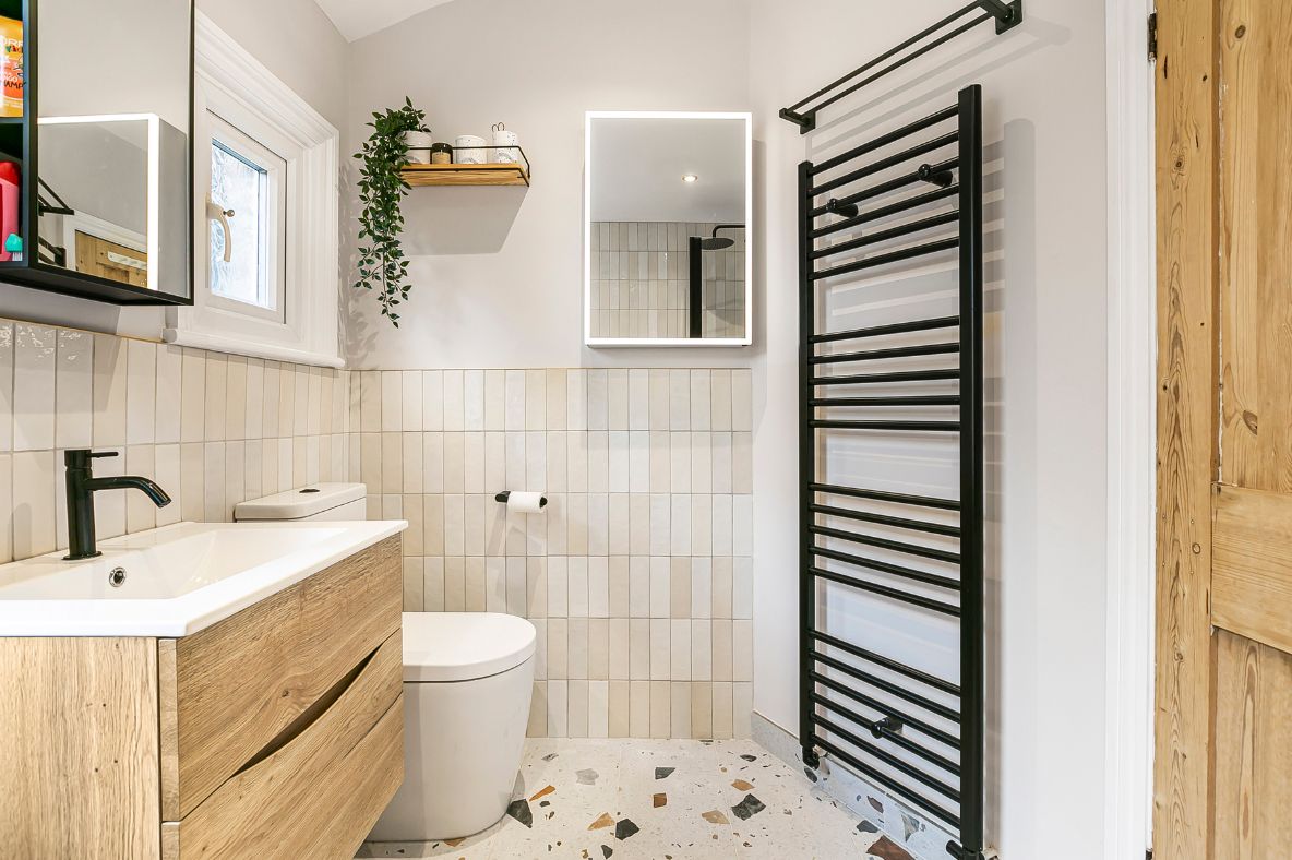 Family Bathroom with Individuality & Style in Hanwell