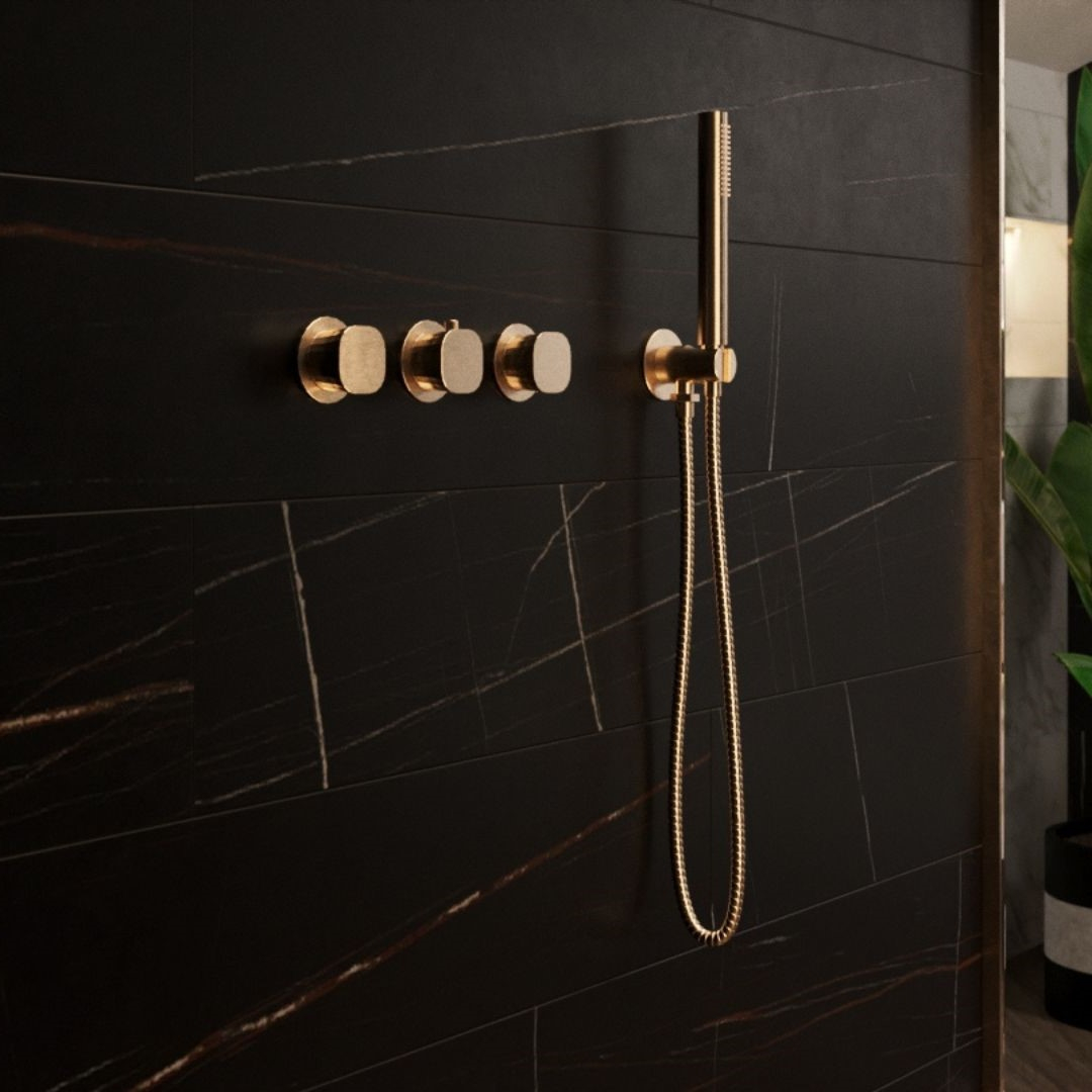 Thermostatic Valves with Handset